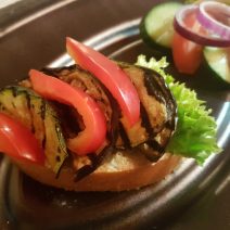 Grill zöldséges VEGÁN szendvics